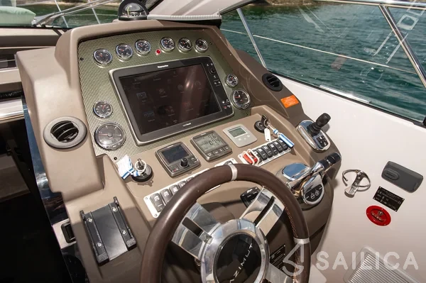 Azimut 50 - Yacht Charter Sailica