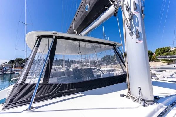 Lagoon 46  - Yacht Charter Sailica