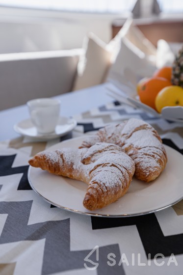 Lagoon 46  - Yacht Charter Sailica