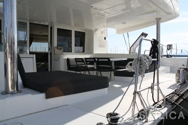 Lagoon 52F - Yacht Charter Sailica