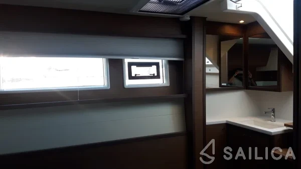 Lagoon 52F - Yacht Charter Sailica