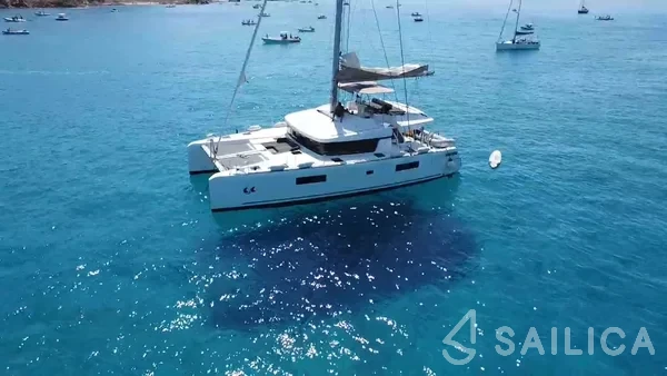 Lagoon 52F - Yacht Charter Sailica