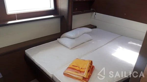 Lagoon 52F - Yacht Charter Sailica