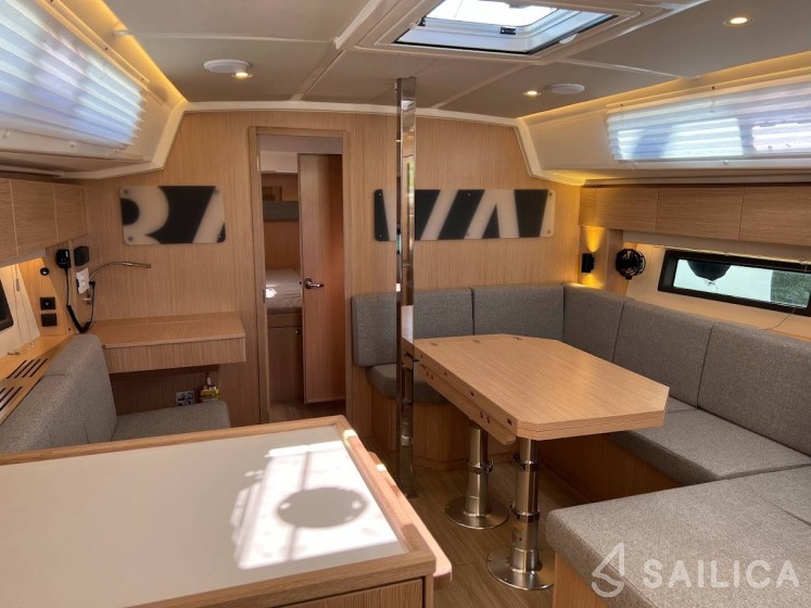 Bavaria C42 - Yacht Charter Sailica