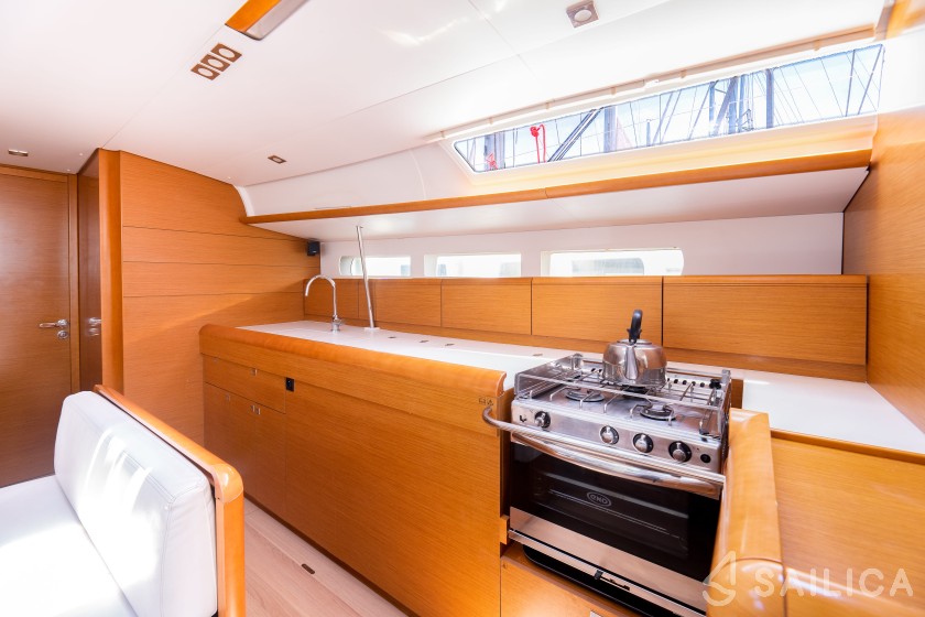 Sun Odyssey 440 - Yacht Charter Sailica