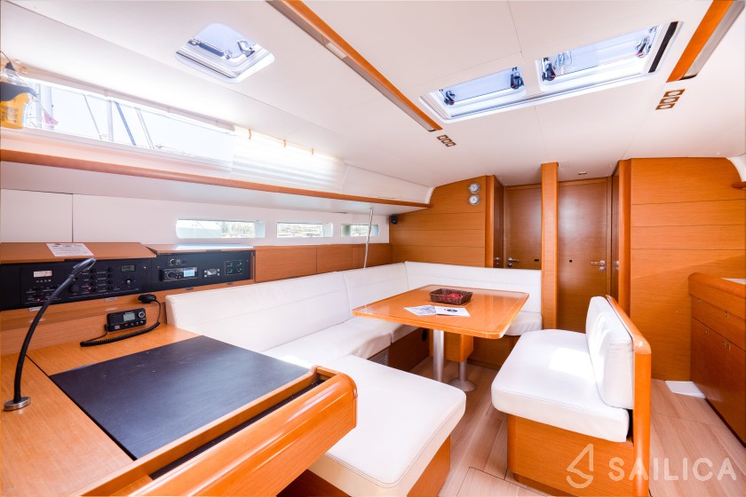 Sun Odyssey 440 - Yacht Charter Sailica