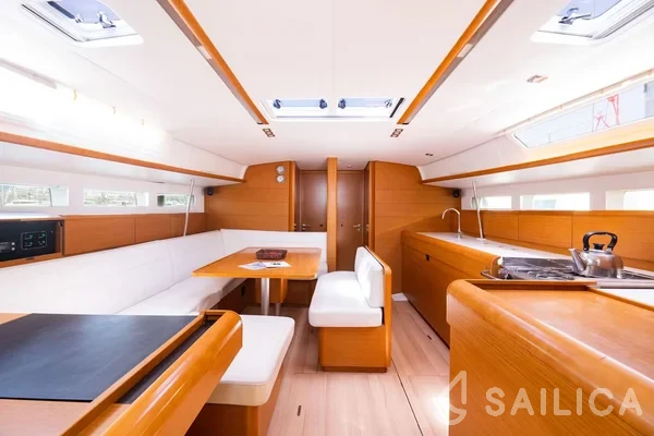 Sun Odyssey 440 - Yacht Charter Sailica