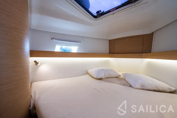 Elan 45 - Yacht Charter Sailica
