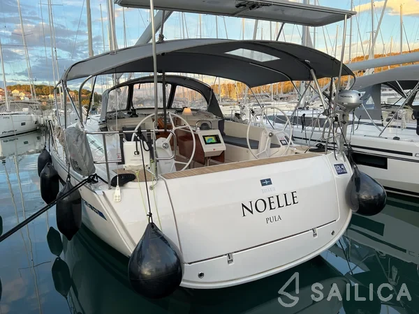 Bavaria 46 Cruiser - Yacht Charter Sailica