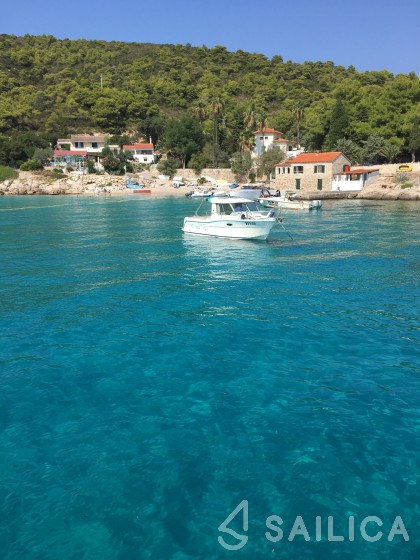 Lagoon 450  Flybridge - Yacht Charter Sailica