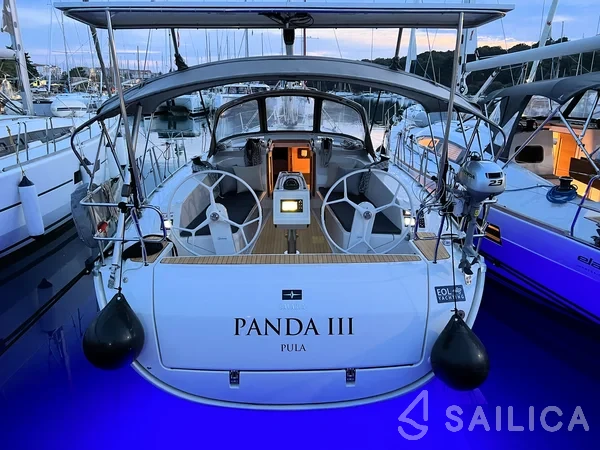 Bavaria 41 Cruiser - Yacht Charter Sailica