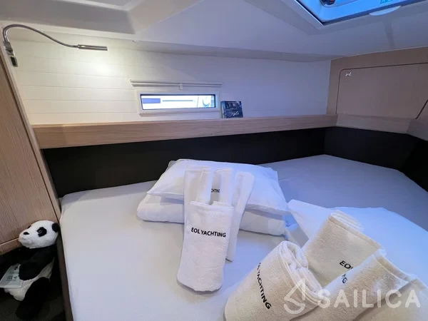Bavaria 41 Cruiser - Yacht Charter Sailica