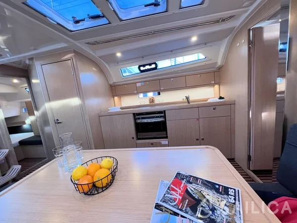 Bavaria 41 Cruiser - Yacht Charter Sailica