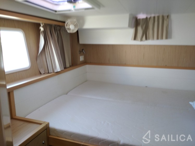 Lagoon 39 - Yacht Charter Sailica