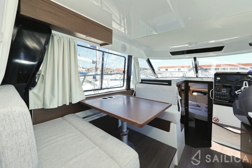 Merry Fisher 1095 FLY - Yacht Charter Sailica