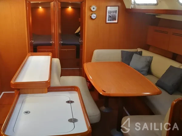 Cyclades 50.4 - Yacht Charter Sailica