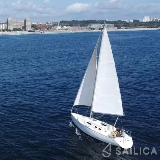 Dufour 32 - Yacht Charter Sailica