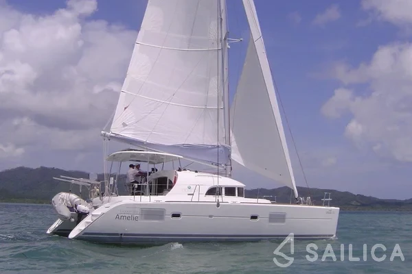 Lagoon 380 - Yacht Charter Sailica