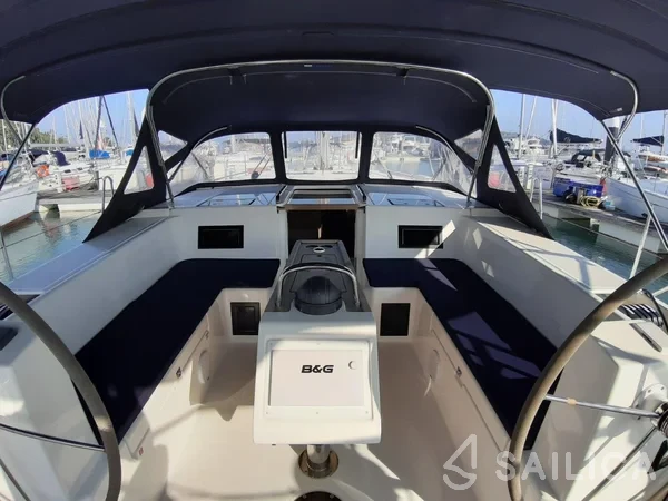 Bavaria C45 - Yacht Charter Sailica
