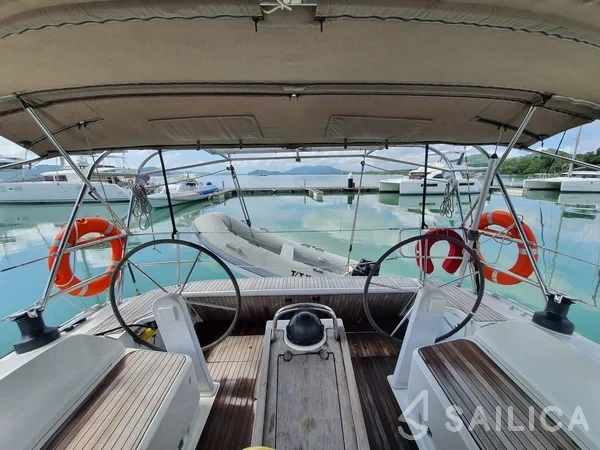 Bavaria 46 Cruiser - Yacht Charter Sailica