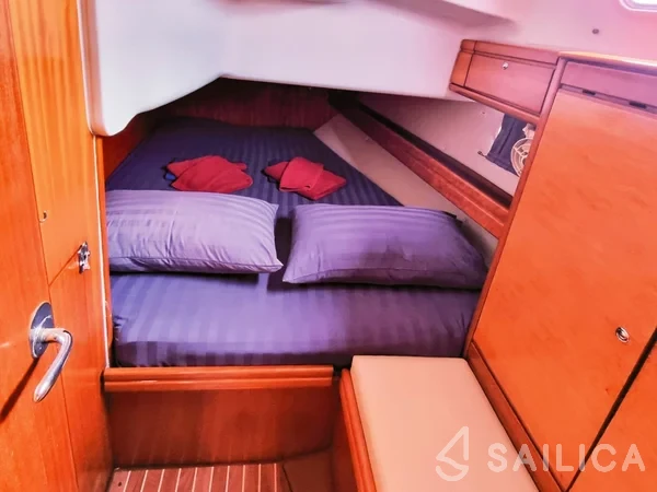Bavaria 39 Cruiser - Yacht Charter Sailica