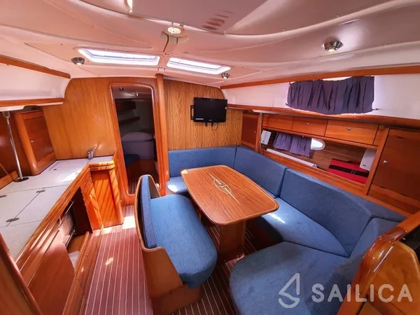 Bavaria 39 Cruiser - Yacht Charter Sailica