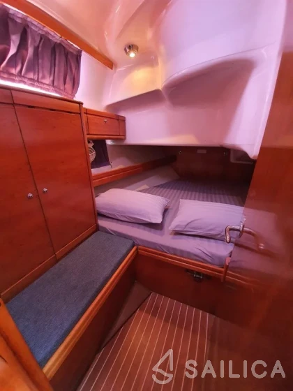 Bavaria 39 Cruiser - Yacht Charter Sailica