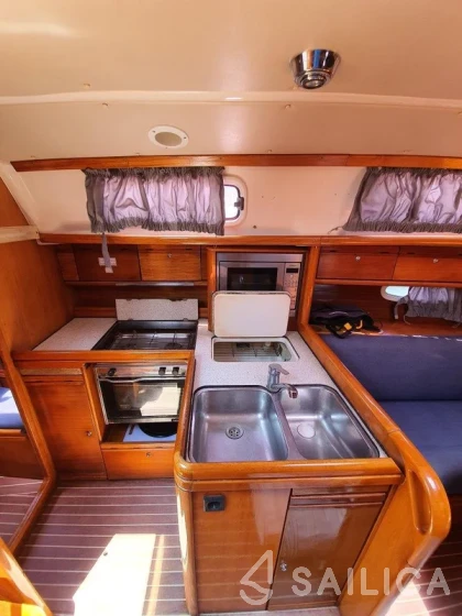 Bavaria 34 Cruiser - Yacht Charter Sailica