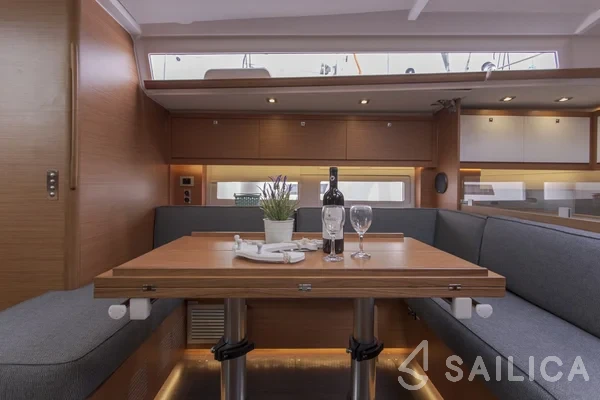 Dufour 530 - Yacht Charter Sailica