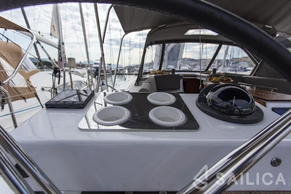 Dufour 530 - Yacht Charter Sailica