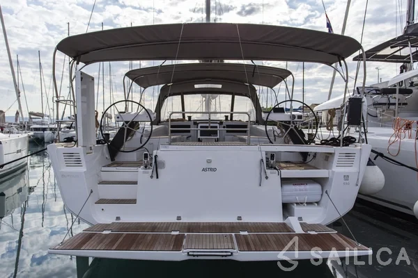 Dufour 530 - Yacht Charter Sailica