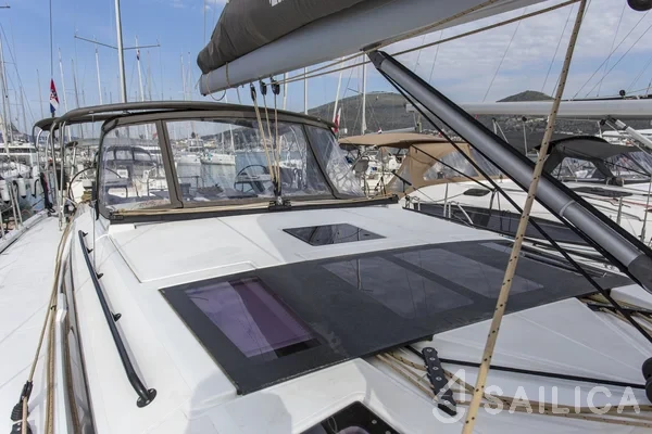 Dufour 530 - Yacht Charter Sailica