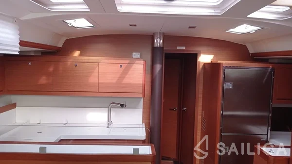 Dufour 530 - Yacht Charter Sailica