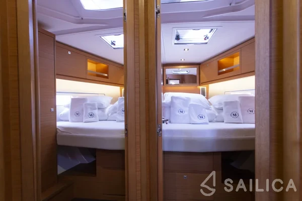 Dufour 530 - Yacht Charter Sailica