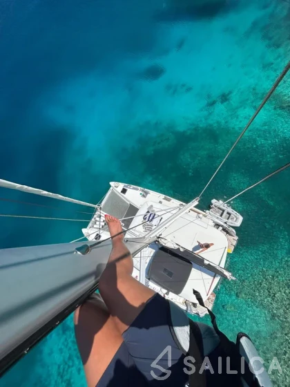 Lagoon 42 - Yacht Charter Sailica