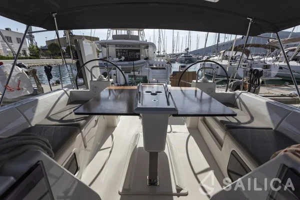 Dufour 460 GL - Yacht Charter Sailica