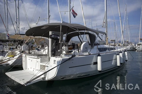 Dufour 460 GL - Yacht Charter Sailica