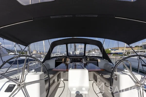 Dufour 460 GL - Yacht Charter Sailica