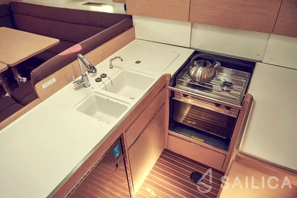 Elan 50 Impression - Yacht Charter Sailica