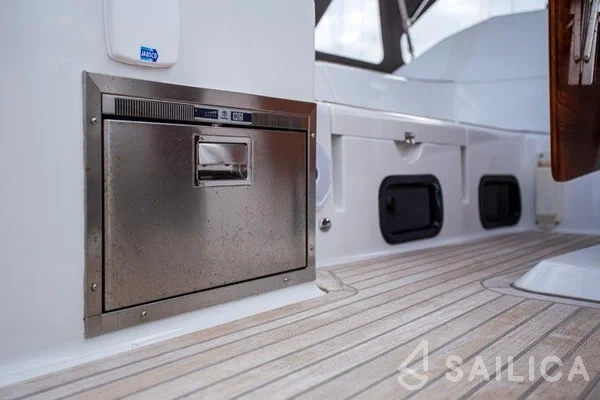 Elan 50 Impression - Yacht Charter Sailica