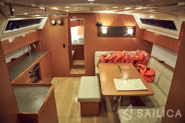 Bavaria 46 Cruiser - Yacht Charter Sailica