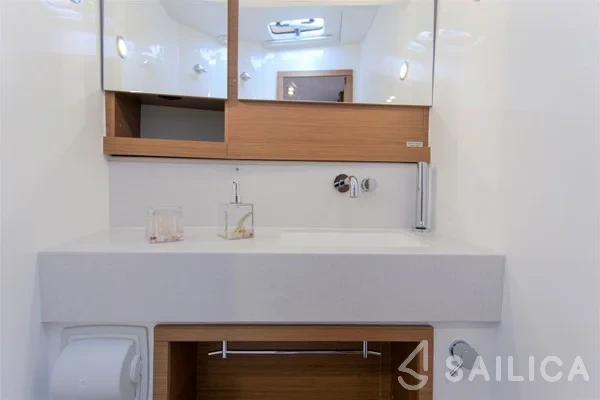 Dufour 530 - Yacht Charter Sailica