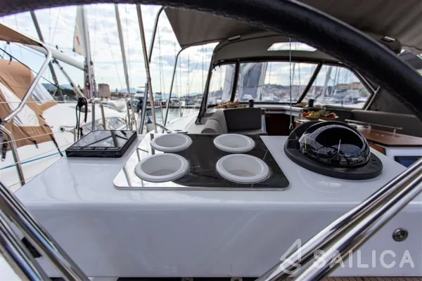 Dufour 530 - Yacht Charter Sailica