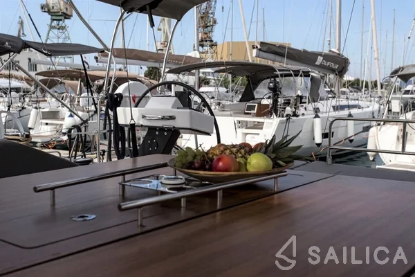 Dufour 530 - Yacht Charter Sailica