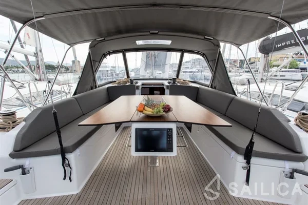 Dufour 530 - Yacht Charter Sailica