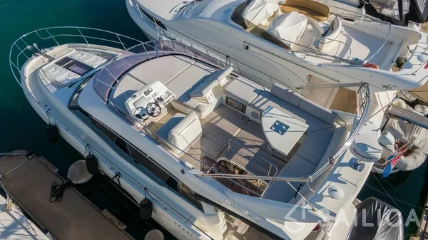 Prestige 46 - Yacht Charter Sailica