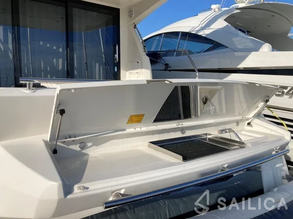 Prestige 46 - Yacht Charter Sailica