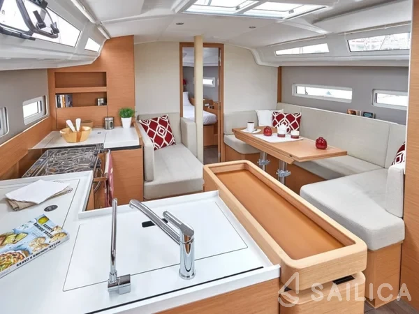 Sun Odyssey 410 - Yacht Charter Sailica