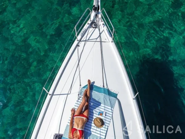 Sun Odyssey 410 - Yacht Charter Sailica