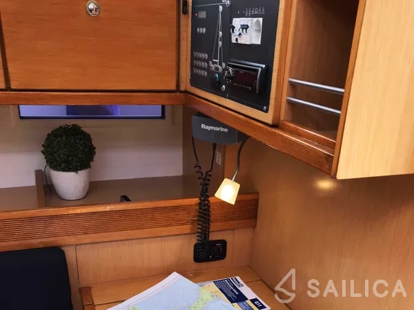 Bavaria 45 Cruiser - Yacht Charter Sailica